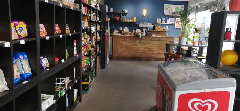 小吃店+商店转让